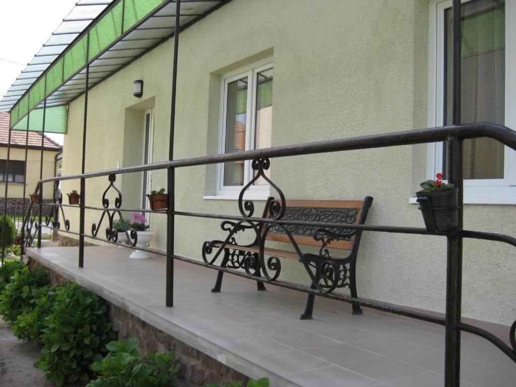 Hegykő 绍洛伊旅馆酒店 外观 照片